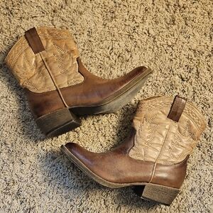 Coconuts By Matisse Woman's Western cowboy Boots, Brown,Sz 6.5 pointed Toe